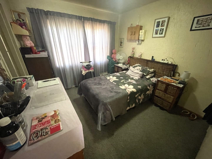 1 Bedroom Property for Sale in Pellissier Free State